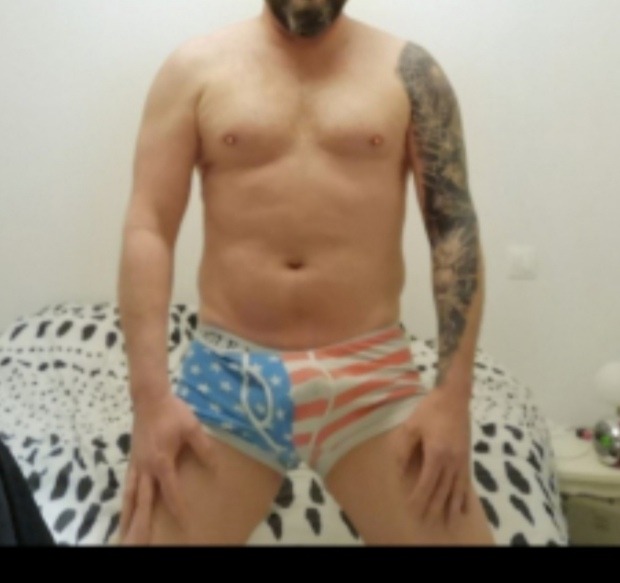 Sowan - Rencontre gay à Posieux Profil de Sowan, 30 ans, Rencontre gay à Posieux (Fribourg)