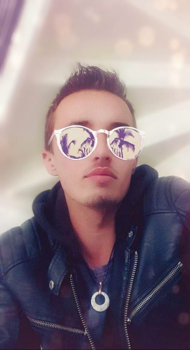 Keoni - Rencontre gay à Châtonnaye Profil de Keoni, 42 ans, Rencontre gay à Châtonnaye (Fribourg)