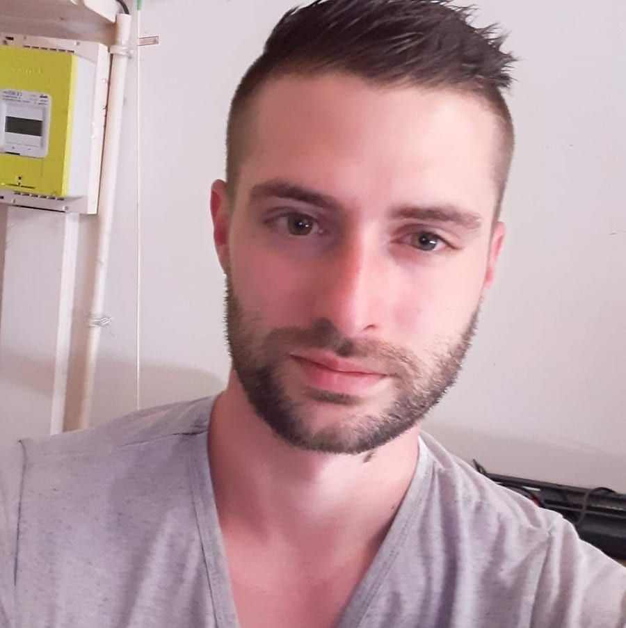 Profil de Jillian, 35 ans, Rencontre gay à Tavel (Fribourg)