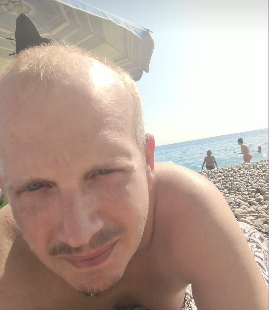 Profil de Mahery, 36 ans, Rencontre gay à Guschelmuth (Fribourg)