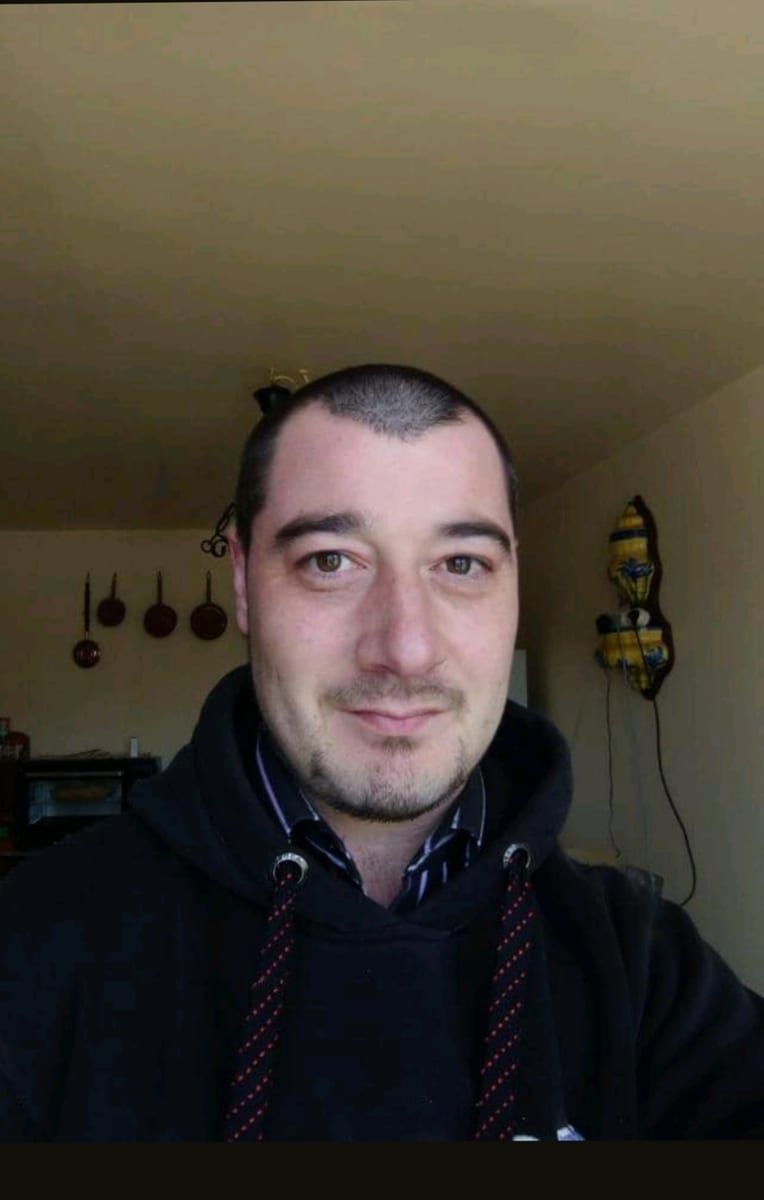 Profil de Habib, 35 ans, Rencontre gay à Vesin (Fribourg)