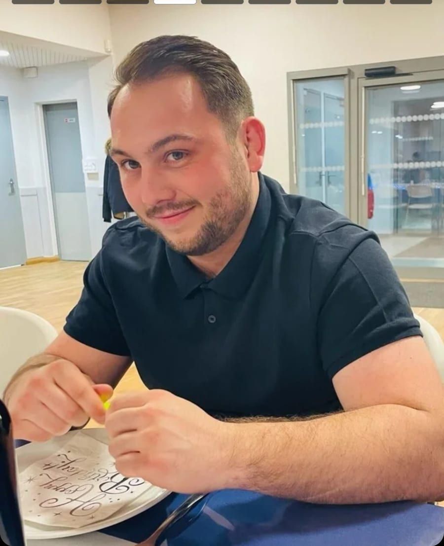 Profil de Luis-manuel, 28 ans, Rencontre gay à Font (Fribourg)