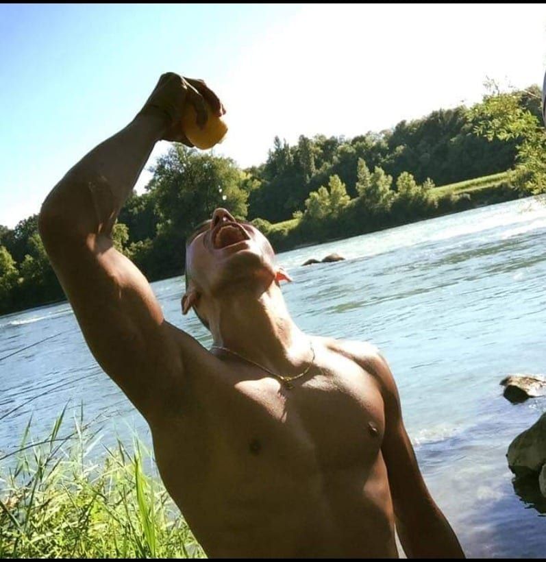 Frank - Rencontre gay à Cugy FR Profil de Frank, 30 ans, Rencontre gay à Cugy FR (Fribourg)