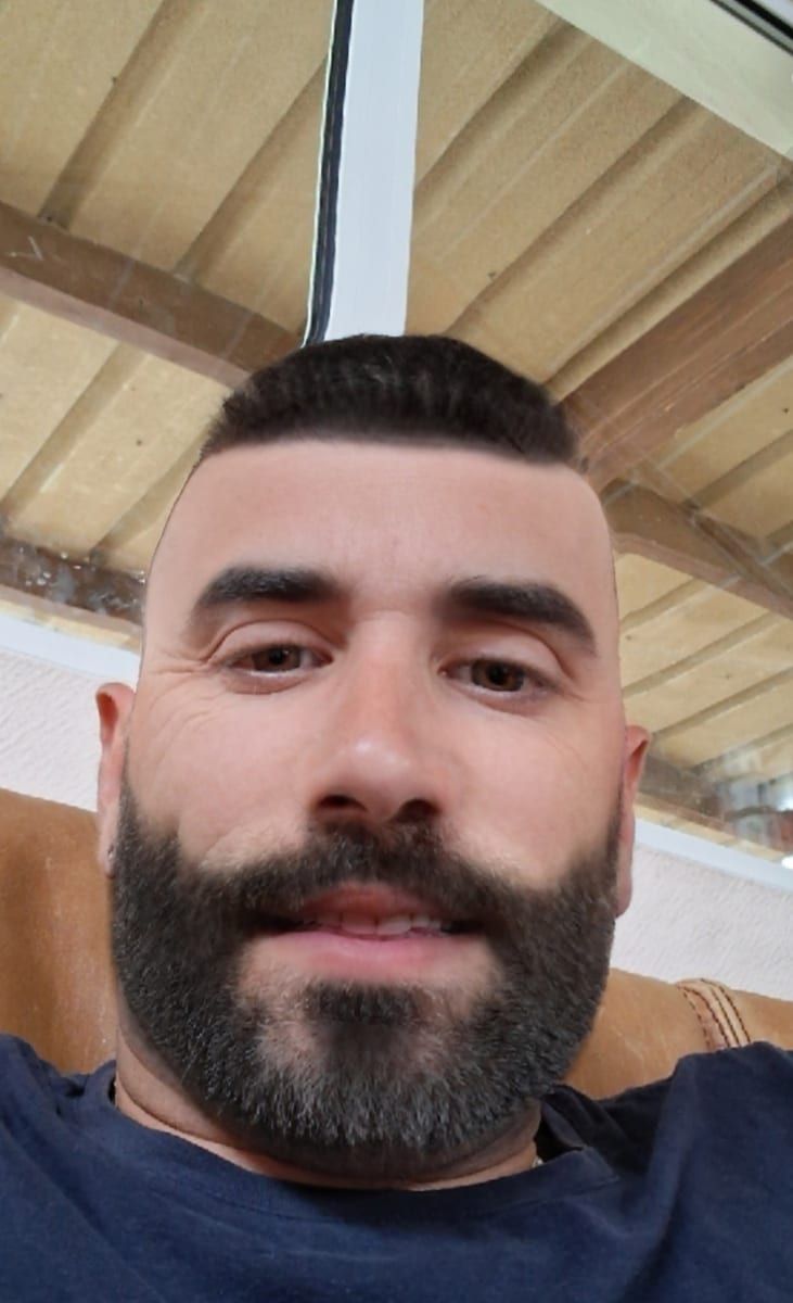 Profil de Graig, 38 ans, Rencontre gay à Crésuz (Fribourg)