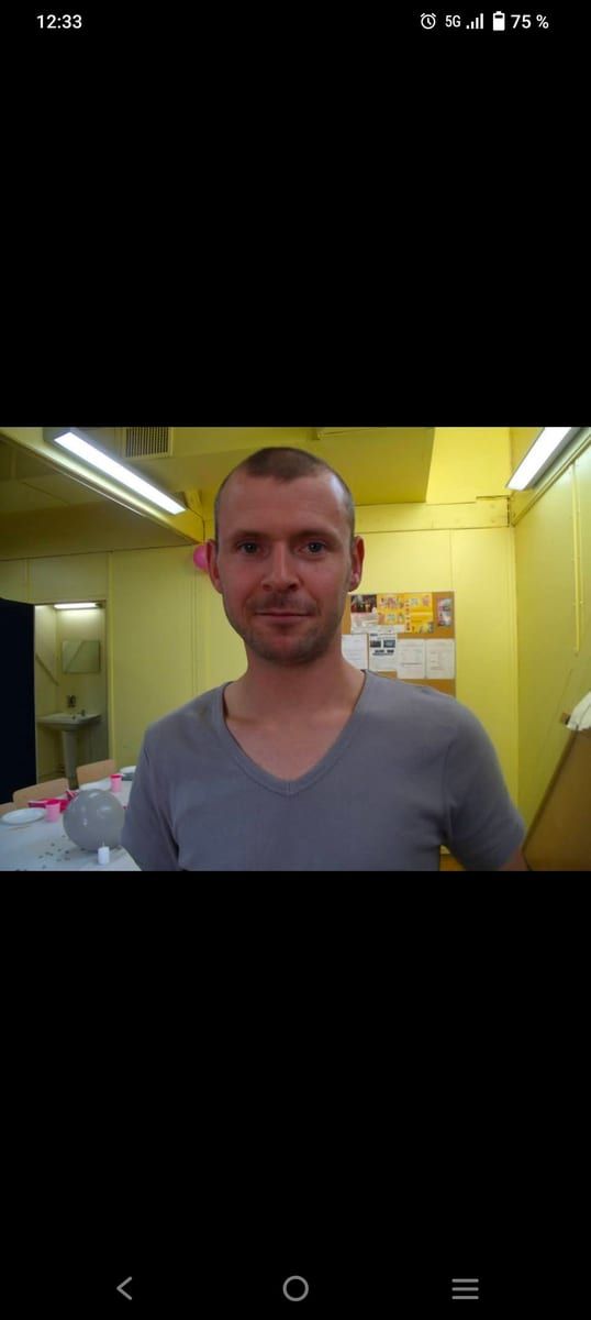 Luken - Rencontre gay à Hennens Profil de Luken, 36 ans, Rencontre gay à Hennens (Fribourg)