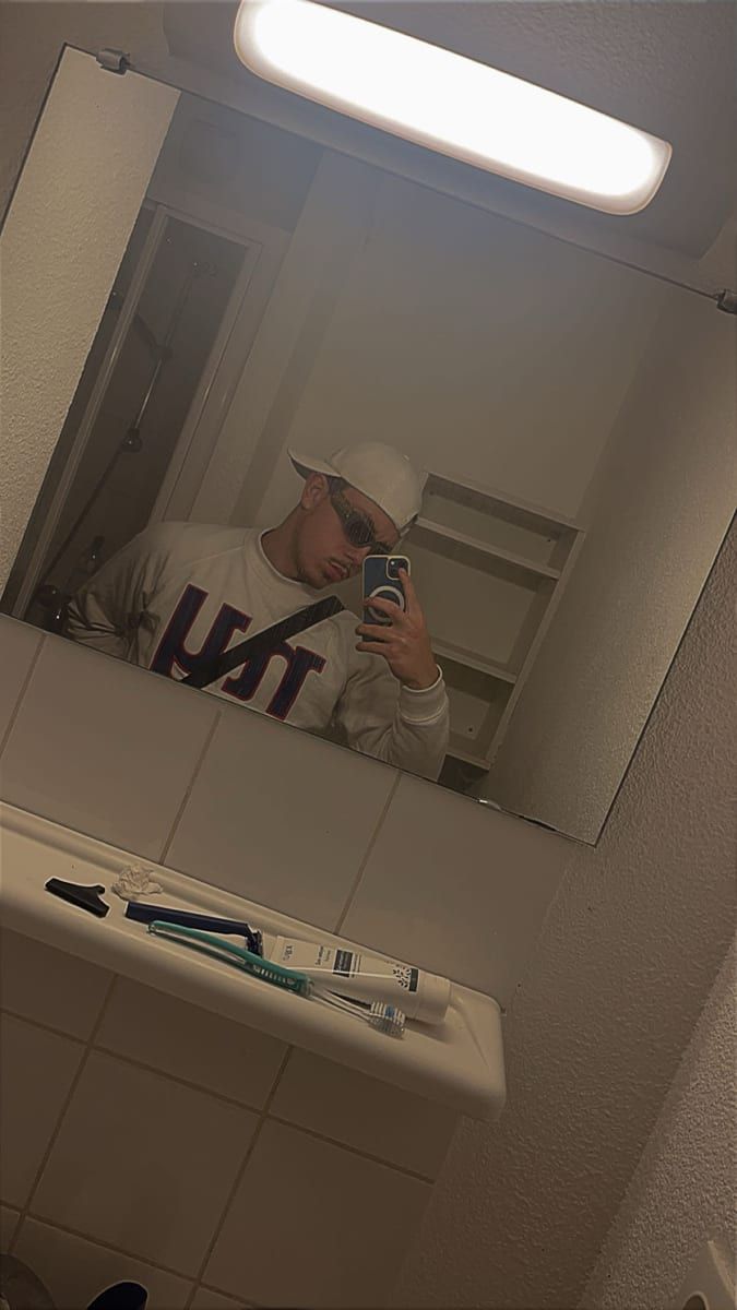 Profil de Cedrigue, 33 ans, Rencontre gay à Enney (Fribourg)