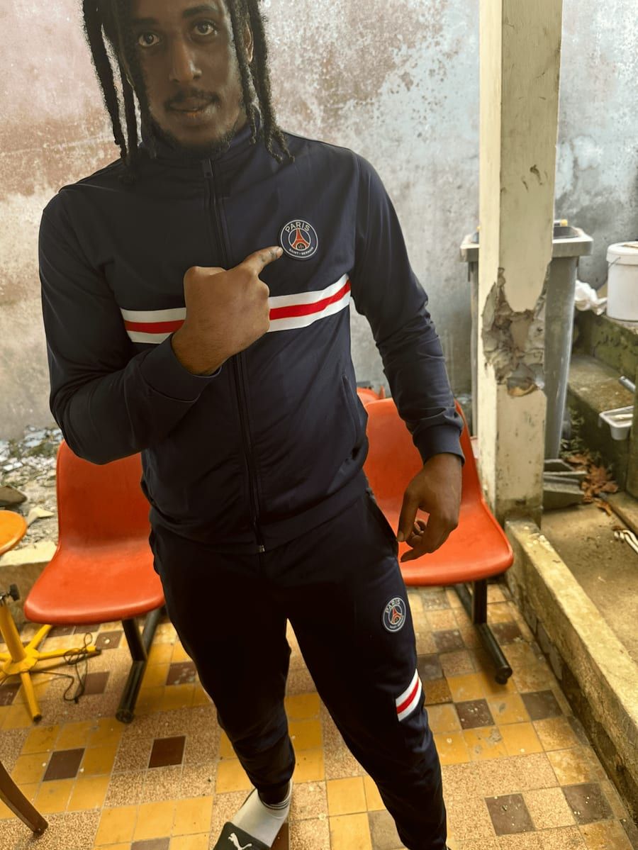 Profil de Teva, 32 ans, Rencontre gay black à Les Paccots (Fribourg)