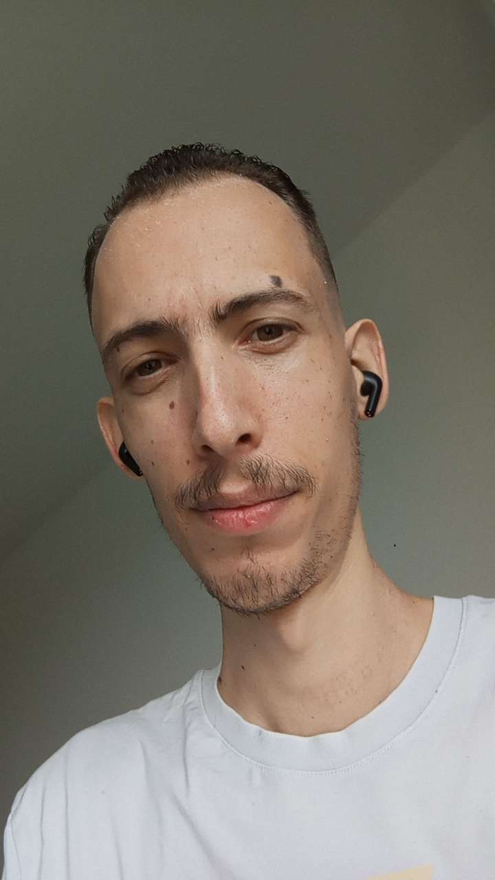 Profil de Sacha, 32 ans, Rencontre gay à Cheyres (Fribourg)
