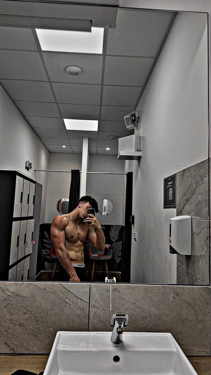 Profil de Jovanny, 38 ans, Rencontre gay à Wallenbuch (Fribourg)