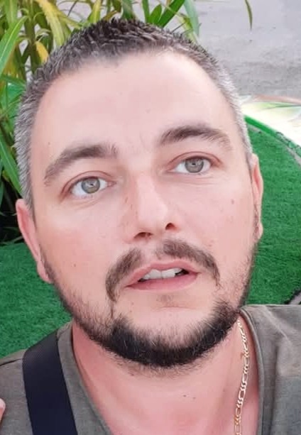 Profil de Flavius, 22 ans, Rencontre gay à Le Bry (Fribourg)