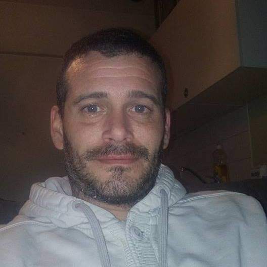 Profil de Constan, 32 ans, Rencontre gay à Farvagny-le-Grand (Fribourg)