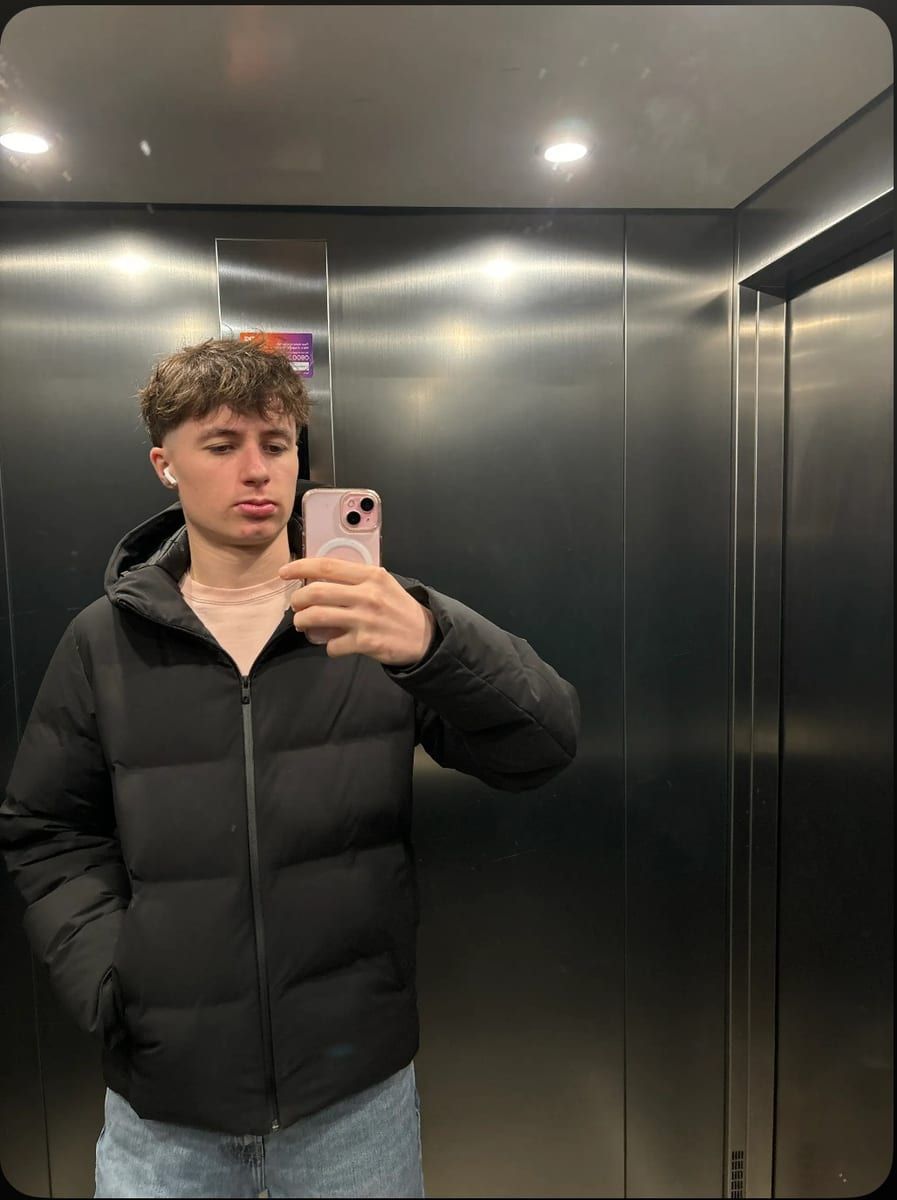 Profil de Senna, 26 ans, Rencontre gay à Gruyères (Fribourg)