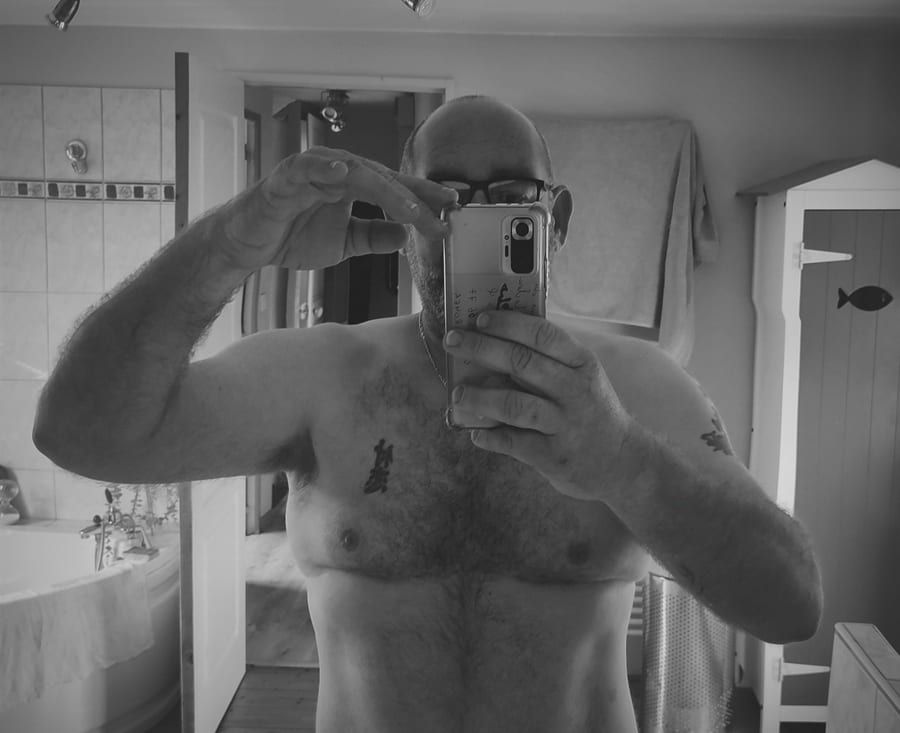 Jiyan - Rencontre gay à Pensier Profil de Jiyan, 40 ans, Rencontre gay à Pensier (Fribourg)