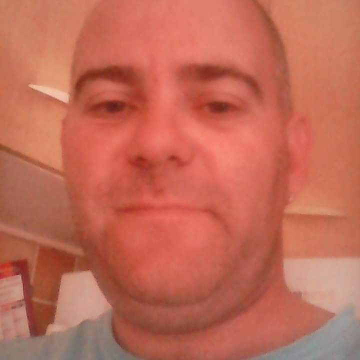 Profil de Jaroslav, 38 ans, Rencontre gay à Chapelle (Glâne) (Fribourg)