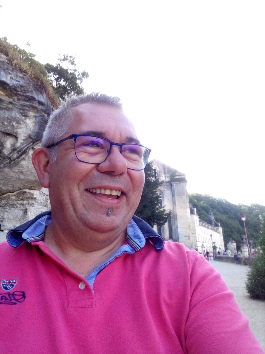 Profil de Silamakan, 23 ans, Rencontre gay à Cheyres (Fribourg)
