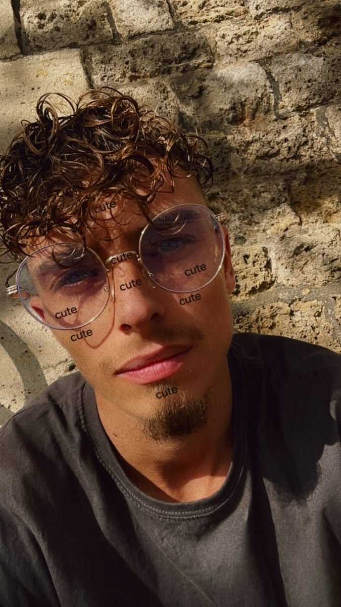 Profil de Ziad, 29 ans, Rencontre gay à Wallenried (Fribourg)