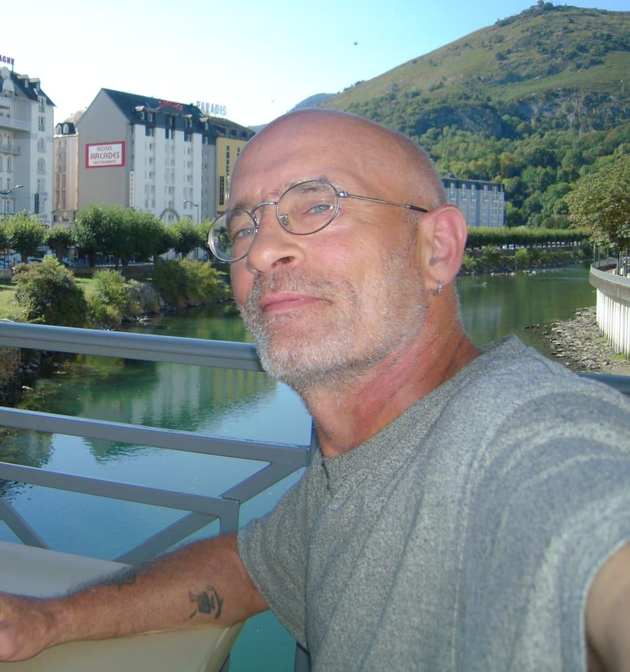 Profil de Diawoye, 34 ans, Rencontre gay à Vulliens (Fribourg)