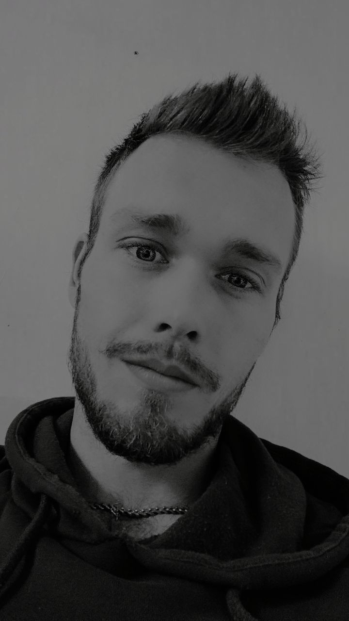 Profil de Reynold, 23 ans, Rencontre gay à Mossel (Fribourg)