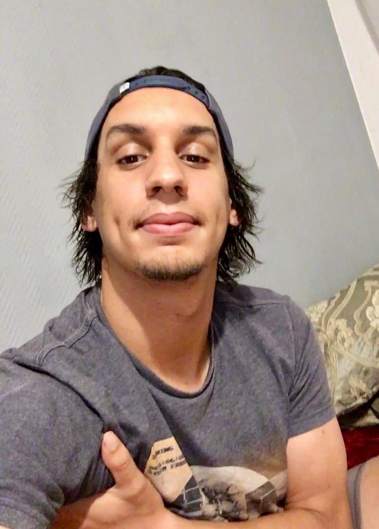 Profil de Maxence, 23 ans, Rencontre gay à Kleinbösingen (Fribourg)