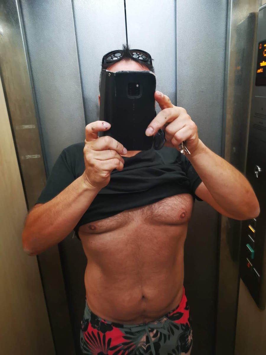 Profil de Rihad, 29 ans, Rencontre gay à Fräschels (Fribourg)