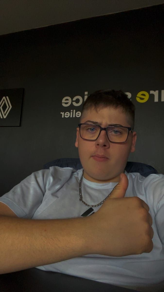 Profil de Edwig, 40 ans, Rencontre gay à Villarbeney (Fribourg)