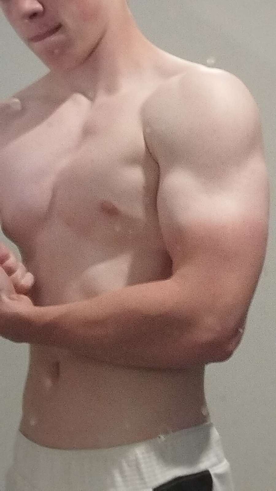 Profil de Innocent, 29 ans, Rencontre gay à Misery (Fribourg)