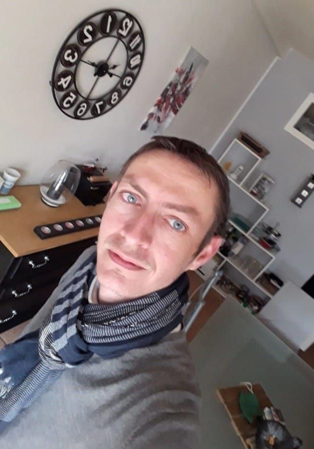 Neis - Rencontre gay à Siviriez Profil de Neis, 41 ans, Rencontre gay à Siviriez (Fribourg)