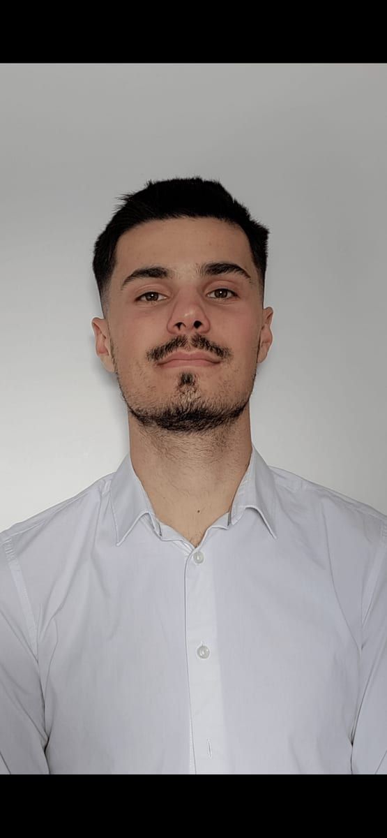 Profil de Yvane, 35 ans, Rencontre gay à Lentigny (Fribourg)
