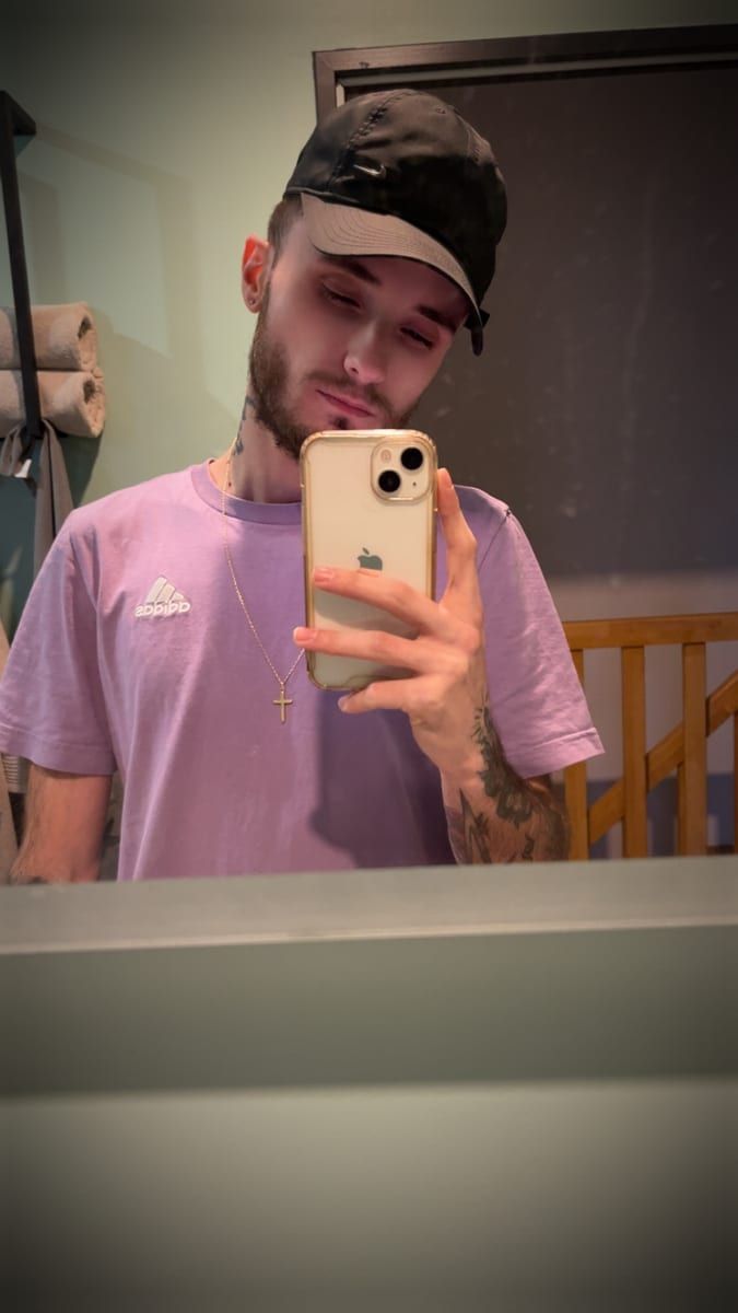 Profil de Nahyl, 23 ans, Rencontre gay à Wileroltigen (Fribourg)