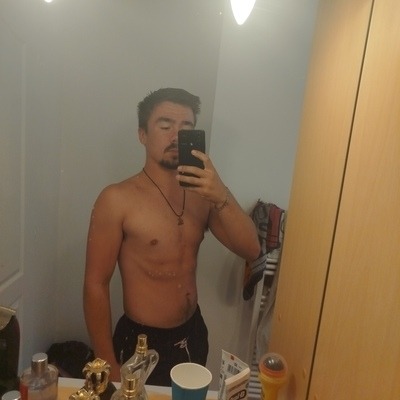 Profil de Peppino, 35 ans, Rencontre gay arabe à Morat (Fribourg)