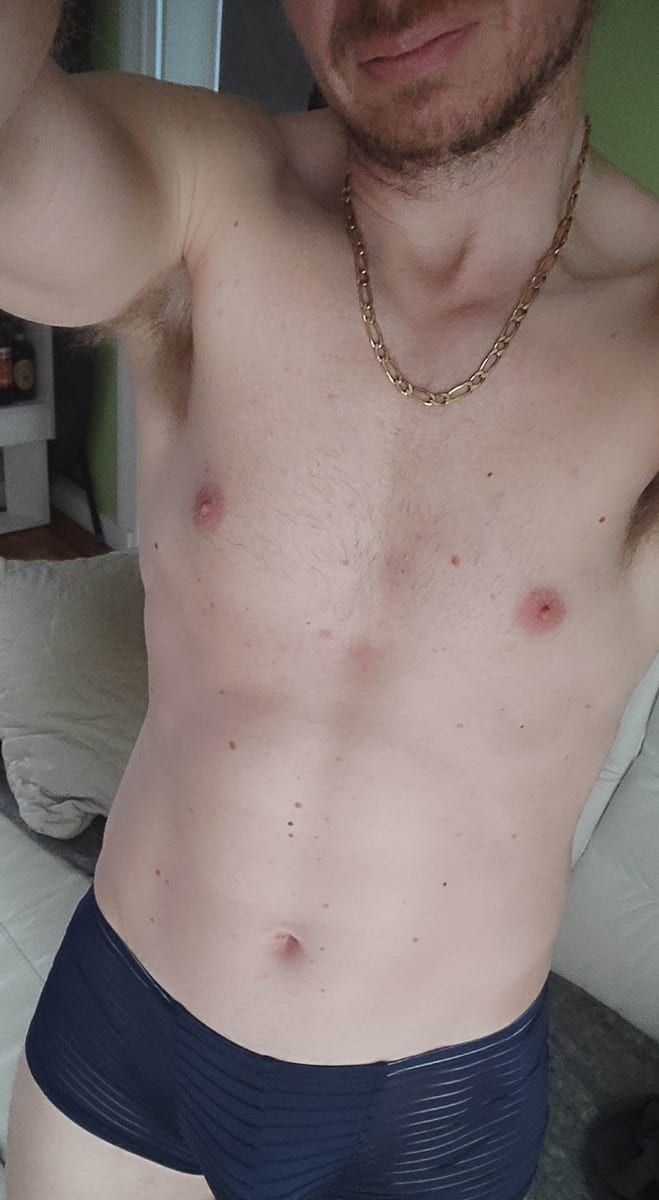 Profil de Abou-bakr, 45 ans, Rencontre gay à Villargiroud (Fribourg)